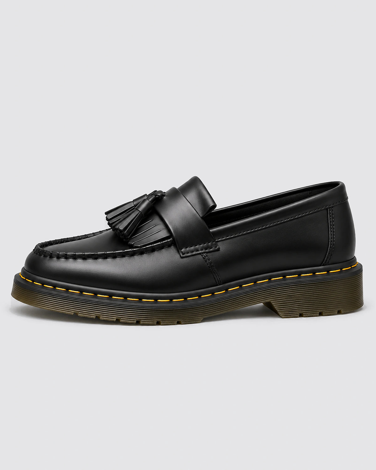 Men's Tassel Kiltie Loafers with Stitched Apron Toe – Sawyer