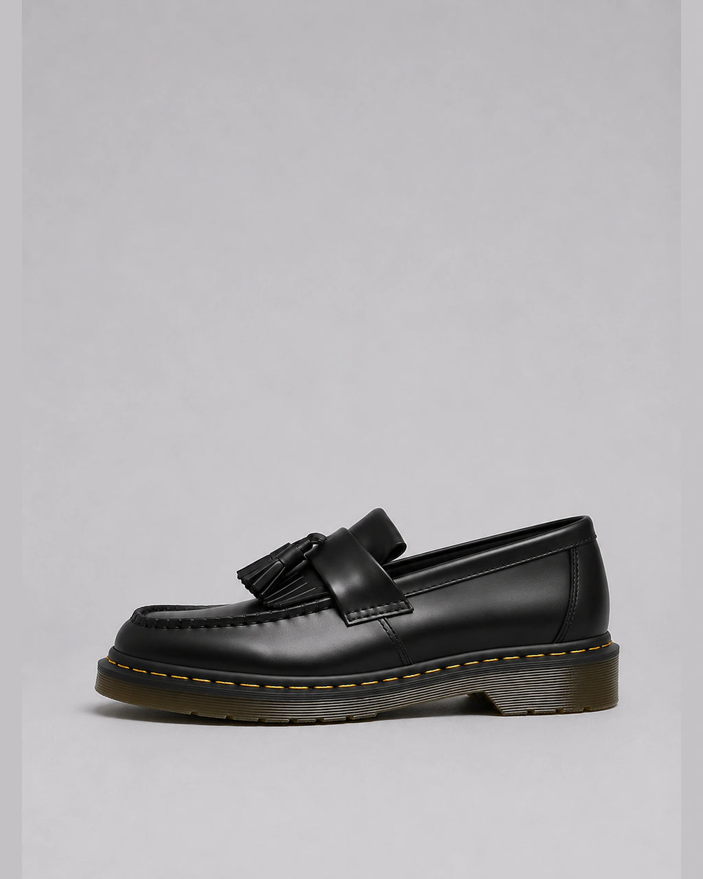 Men's Tassel Kiltie Loafers with Stitched Apron Toe – Sawyer