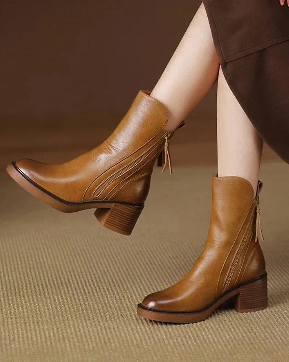 Women's Block Heel Ankle Boots with Contrast Zip Detail – Ella Lou