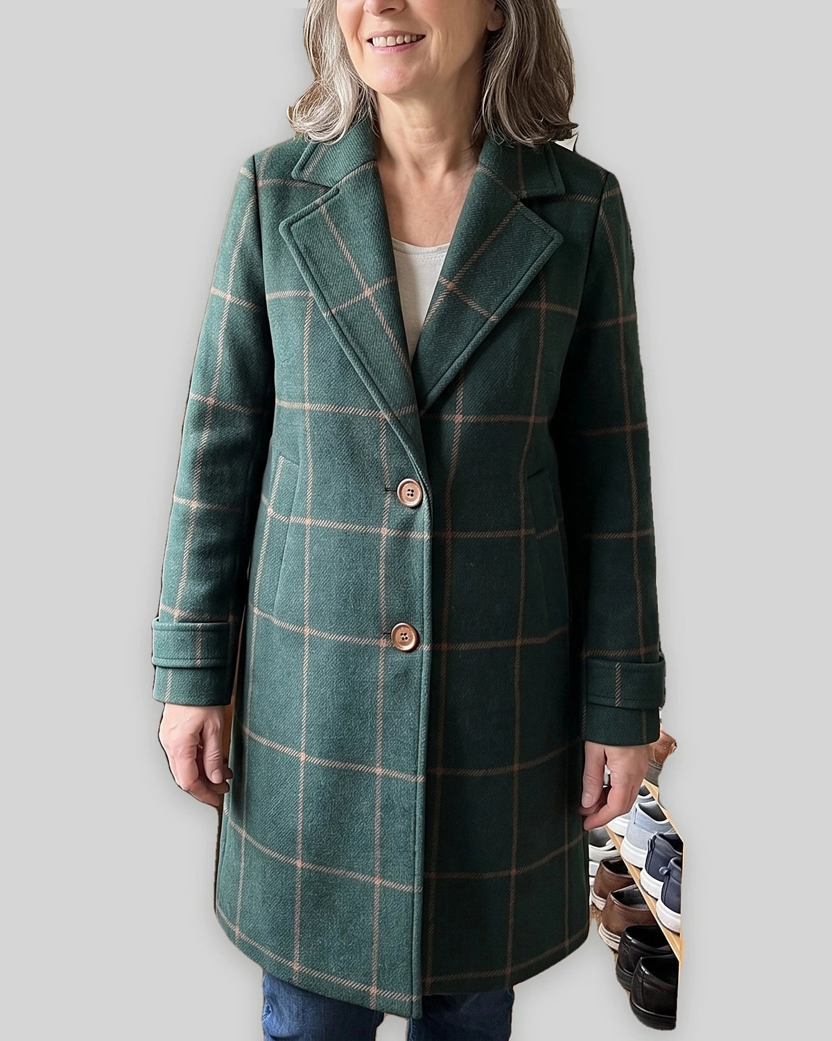 Women's Coat in Check Wool with Notch Lapel and Two-Button Front – Gemma Grey