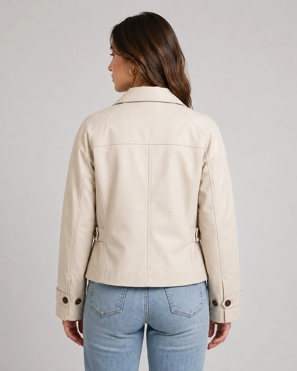 Women's Cropped Jacket with Button-Front Fastening and Collar in Beige – Tilly