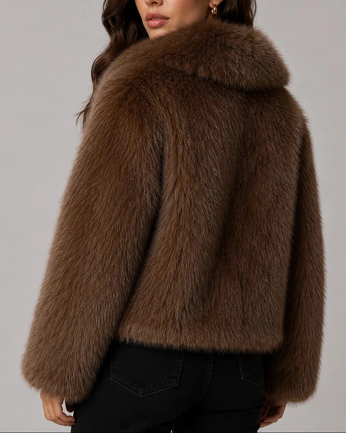 Women's Faux Fur Jacket Cropped with Oversized Collar, Fluffy Jacket for Winter – Uma