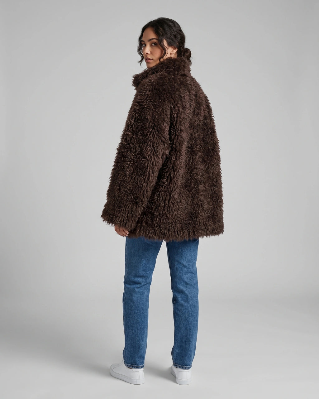 Women's Cropped Shaggy Faux Fur Jacket – Uma Grey
