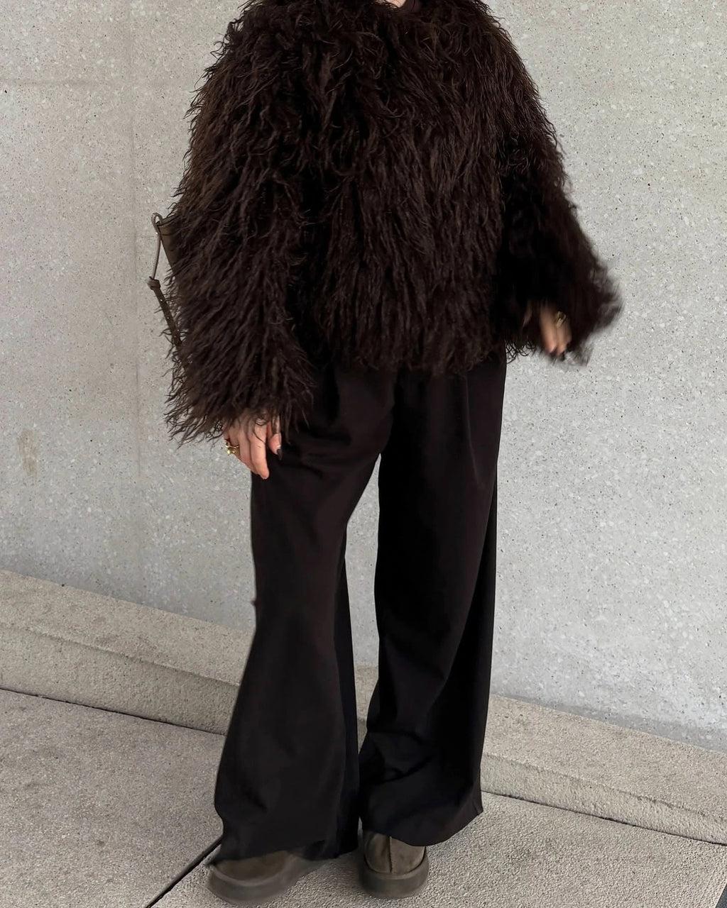 Women's Cropped Shaggy Faux Fur Jacket – Uma Grey