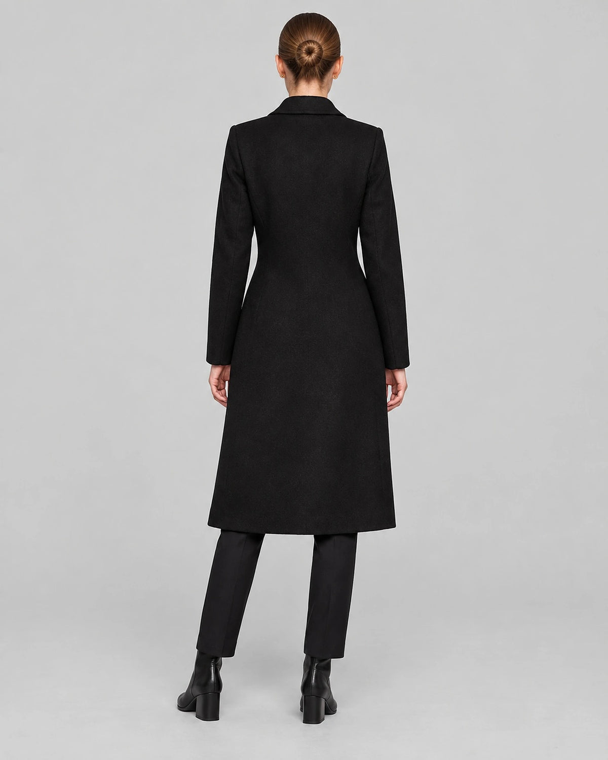 Women's Double Breasted Coat in Wool Blend with Notched Lapel, Longline Fit – Ingrid
