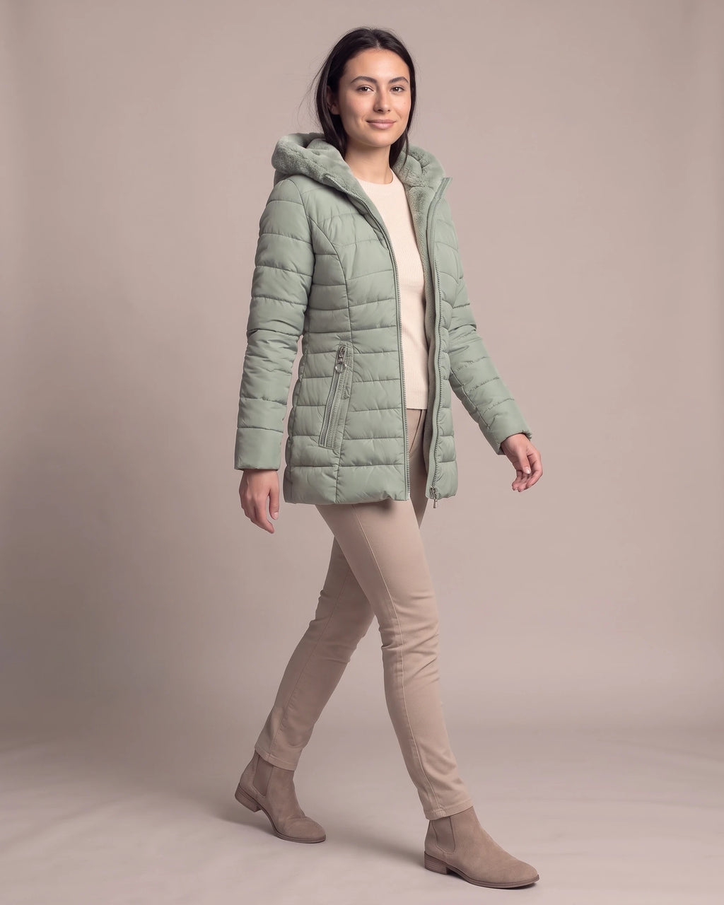 Women's Puffer Jacket with Hood, Faux Fur Trim and Zip Pockets – Aria