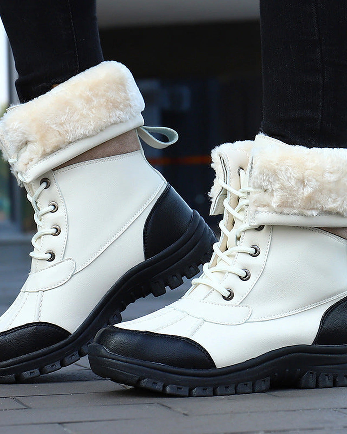 Women's Lace-Up Mid-Calf Snow Boots with Faux Fur Cuff and Duck Toe – Maya Grey