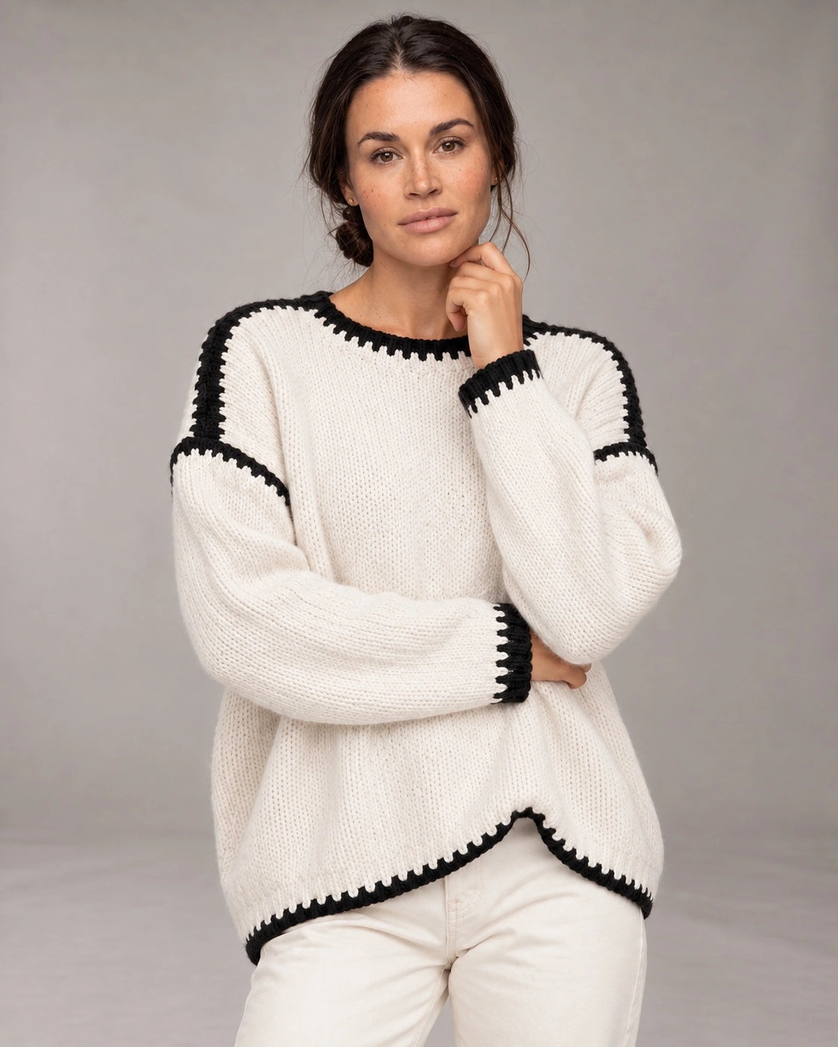 Women's Chunky Knit Jumper with Boat Neck and Contrast Whipstitch Trim, Oversized Fit – Ava