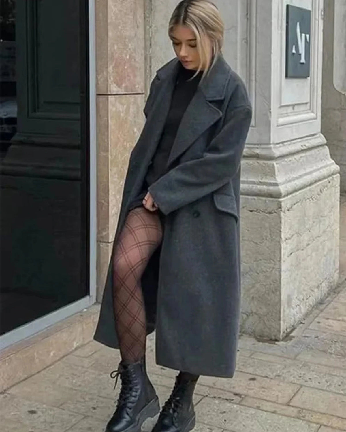 Women's Oversized Double-Breasted Wool-Blend Coat with Wide Lapel Collar in Beige – Greta Belle