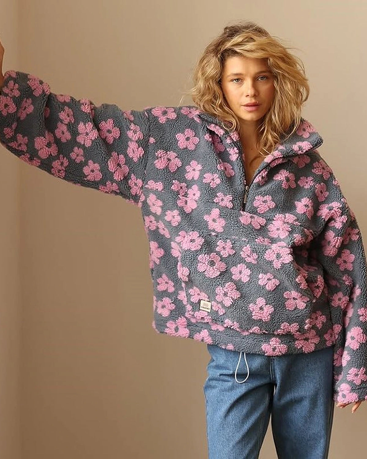 Women's Oversized Teddy Fleece Jacket with Half Zip and Patch Pocket – Mirela