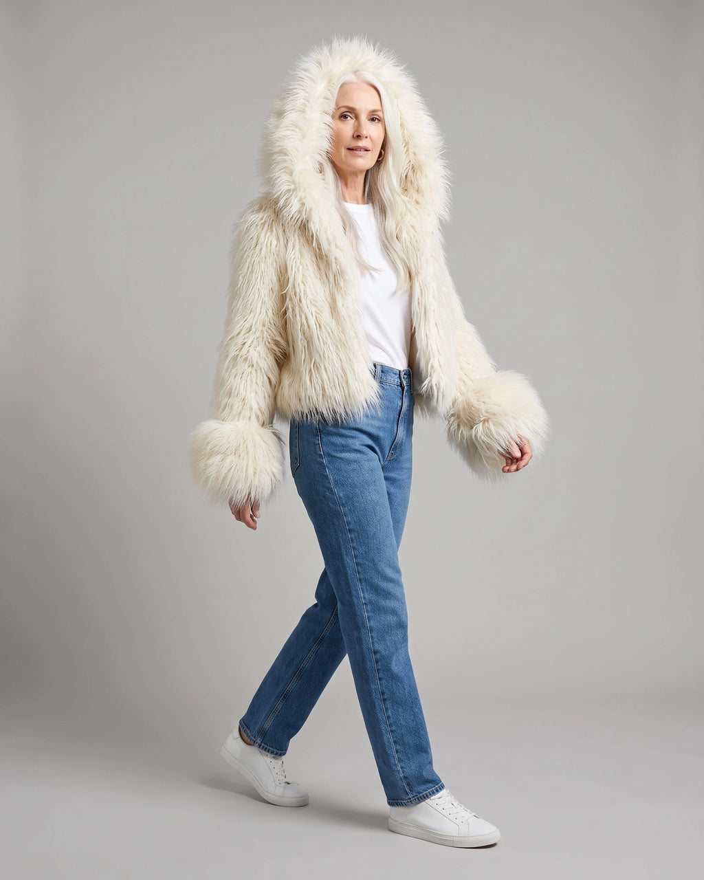 Women's Oversized Hooded Faux Fur Jacket with Fluffy Cuffs – Uma Mae