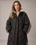 Women's Oversized Long Puffer Coat with Hood and Contrast Stripe Sleeves – Ottilie