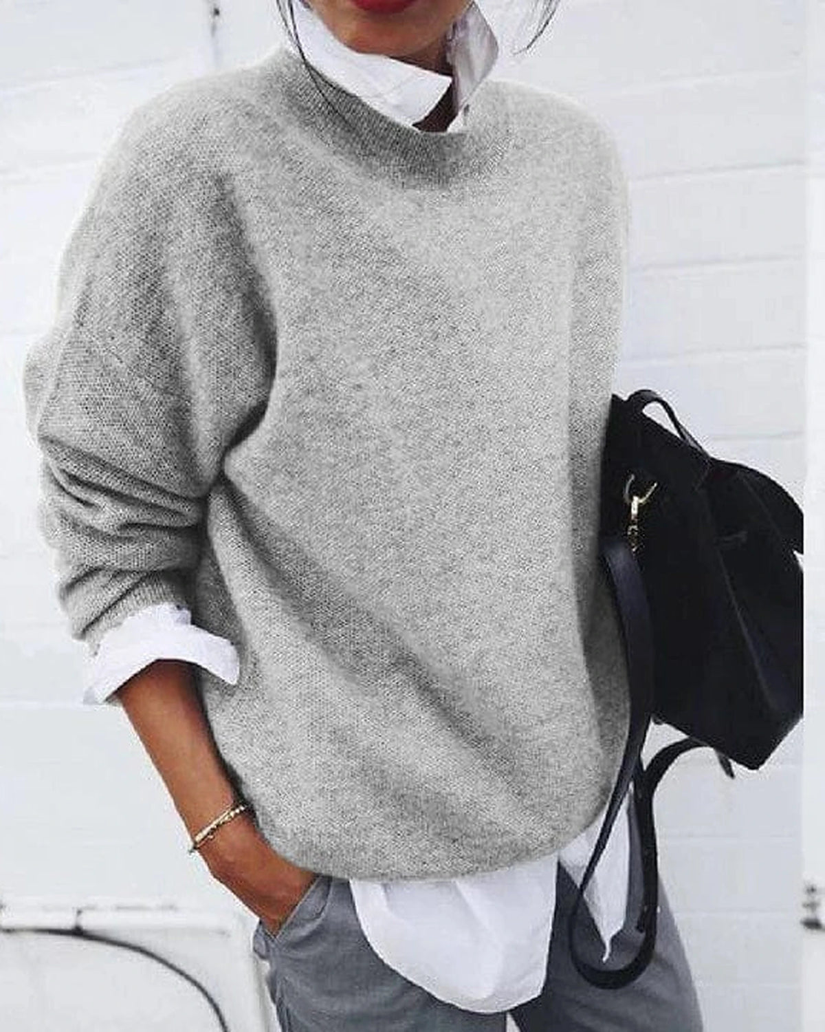 Women's Oversized Knit Jumper with Mock Neck and Ribbed Cuffs – Noelle
