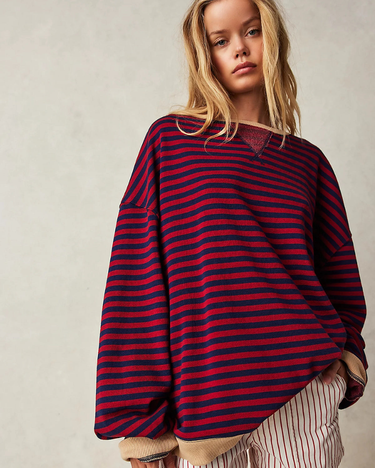Women's Oversized Striped Sweatshirt with Contrast Trim and Drop Shoulders – Lark