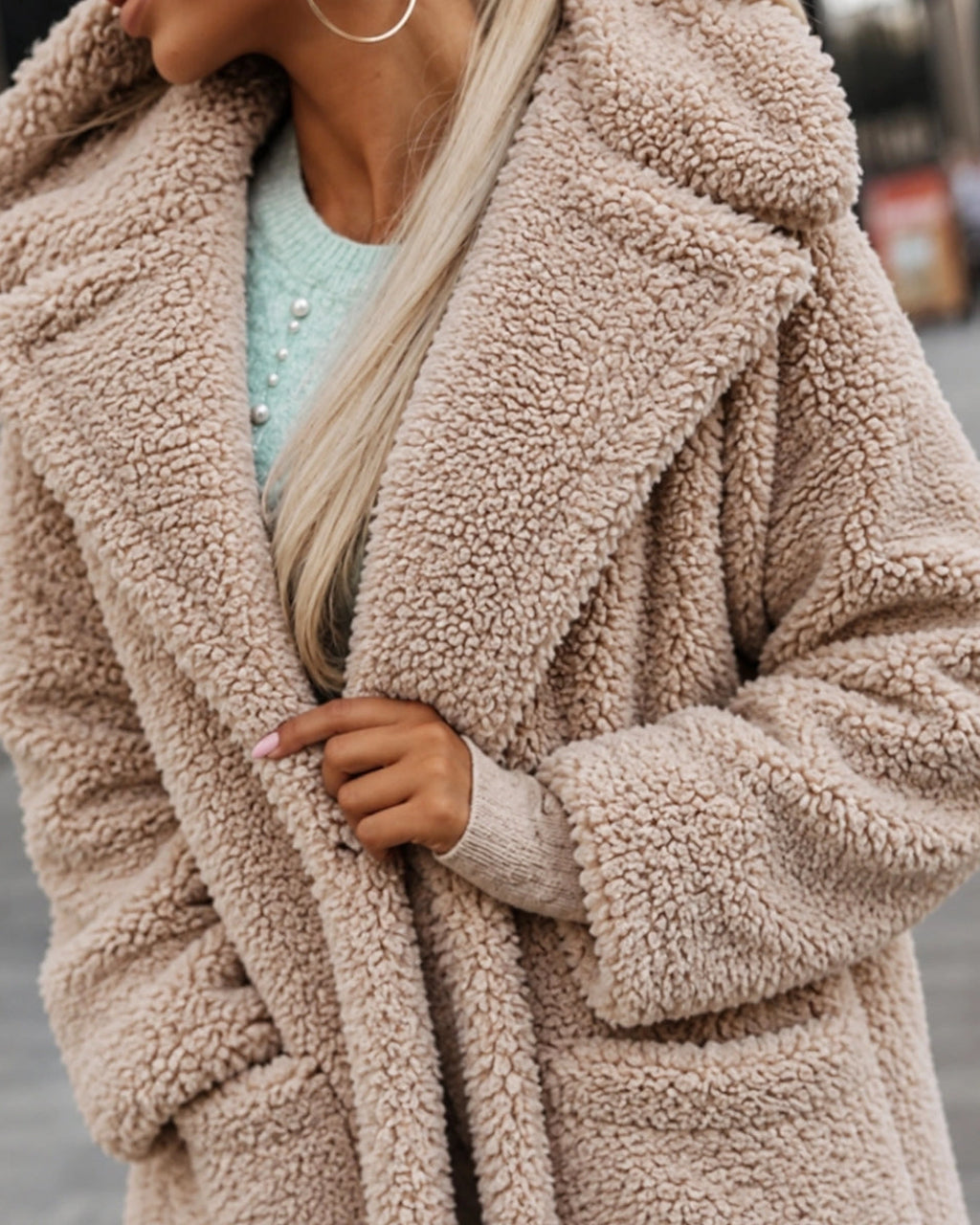 Women's Oversized Teddy Coat with Shawl Collar and Pockets in Beige – Evie Belle