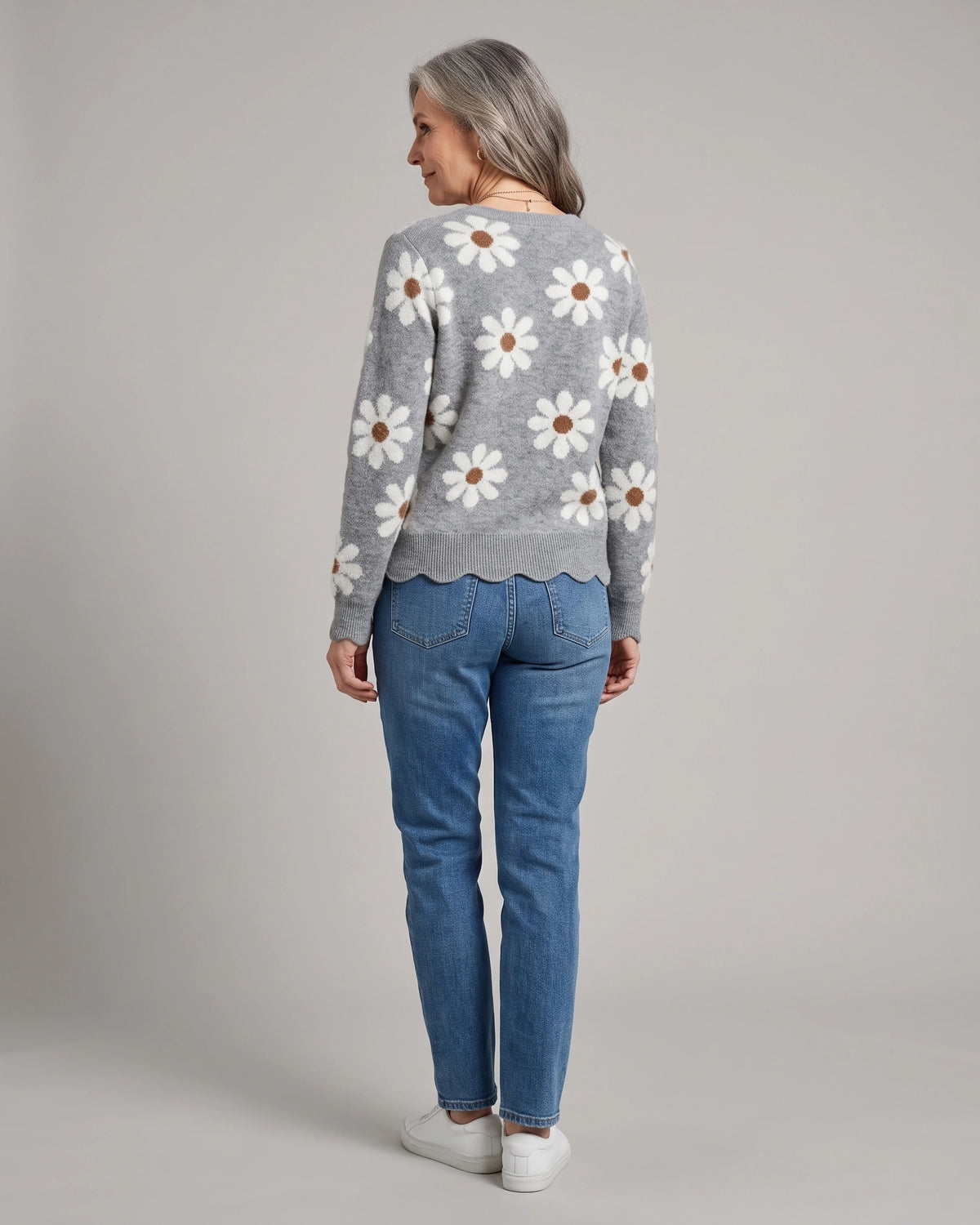 Women's Relaxed Fit Knit Jumper with V-Neckline and Daisy Print, Floral Knit Sweater – Vera Mae