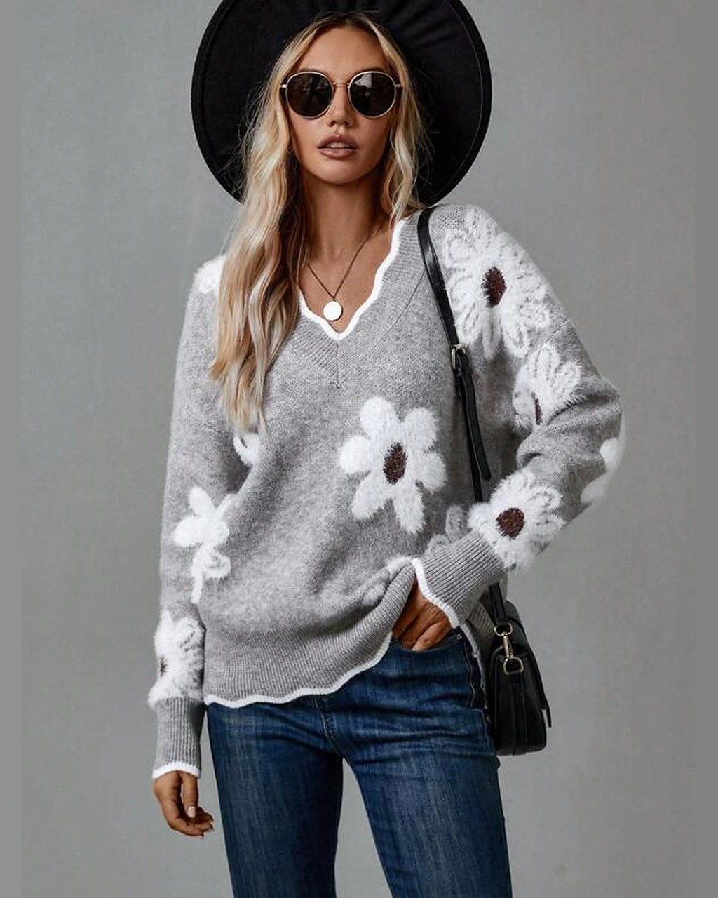 Women's Relaxed Fit Knit Jumper with V-Neckline and Daisy Print, Floral Knit Sweater – Vera Mae