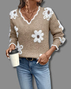 Women's Relaxed Fit Knit Jumper with V-Neckline and Daisy Print, Floral Knit Sweater – Vera Mae