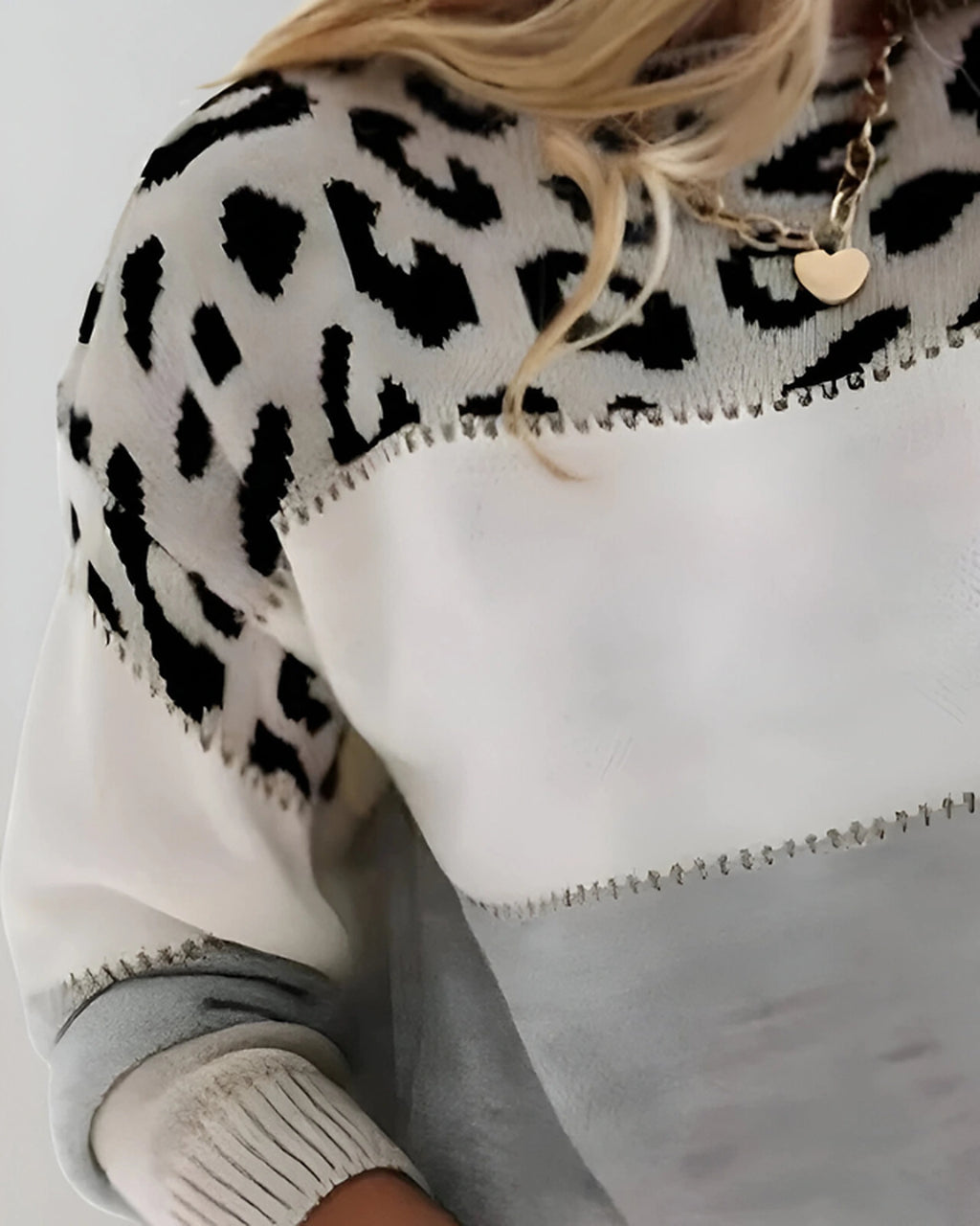 Women's Jumper in Leopard Print with Colour Block Pattern Yoke and Ribbed Cuffs, Relaxed Fit – Quinn Jane