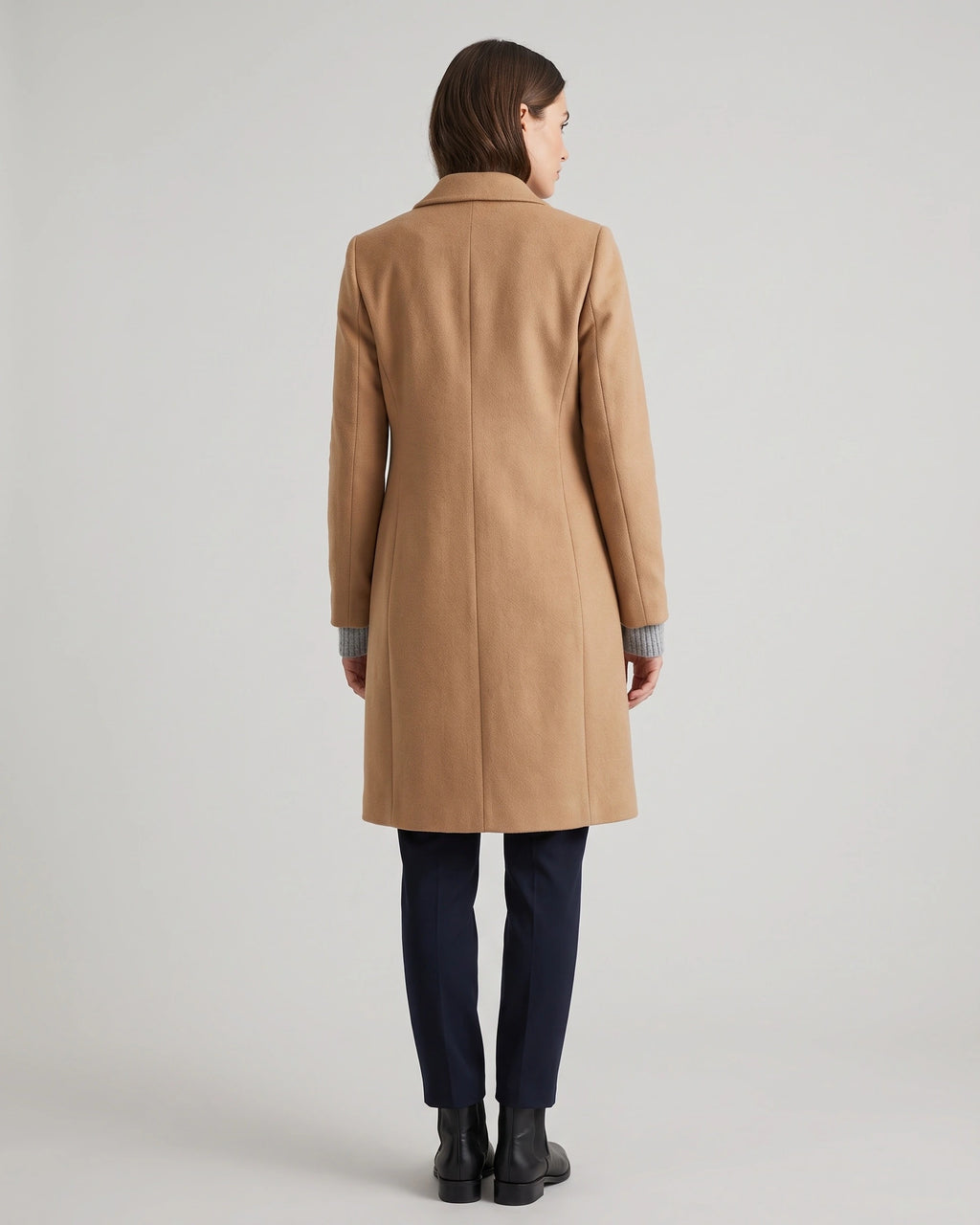 Women's Coat in a Tailored Straight Cut with Button Front and Welt Pockets for Winter – Gemma Jane