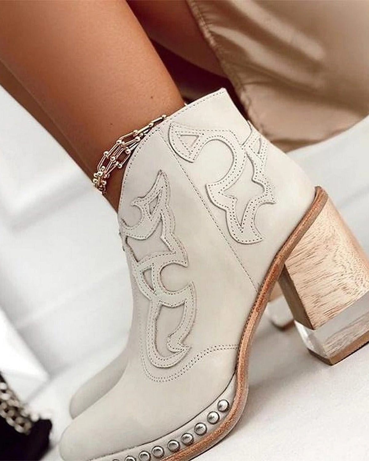 Women's Western-Style Studded Ankle Boots with Clear Block Heel – Cleo Grey