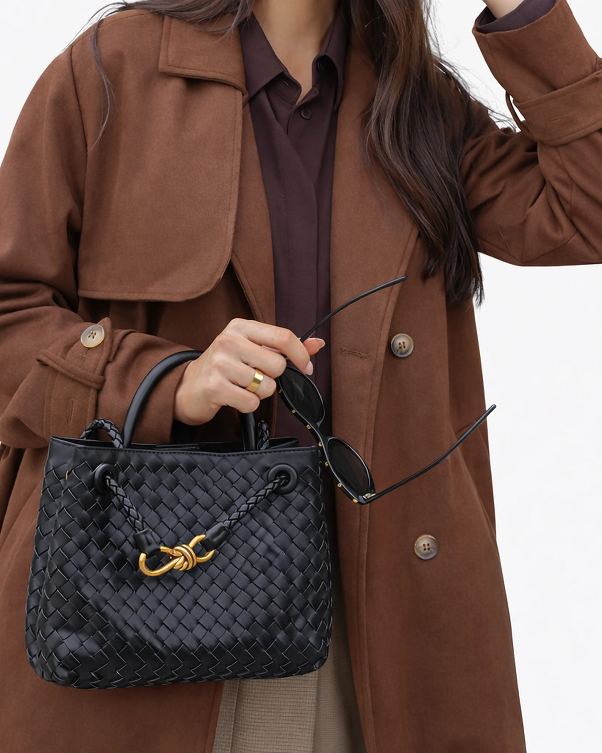 Women's Tote Bag Handbag in Soft Woven Leather with Knot Clasp Fastening – Quinn Rose