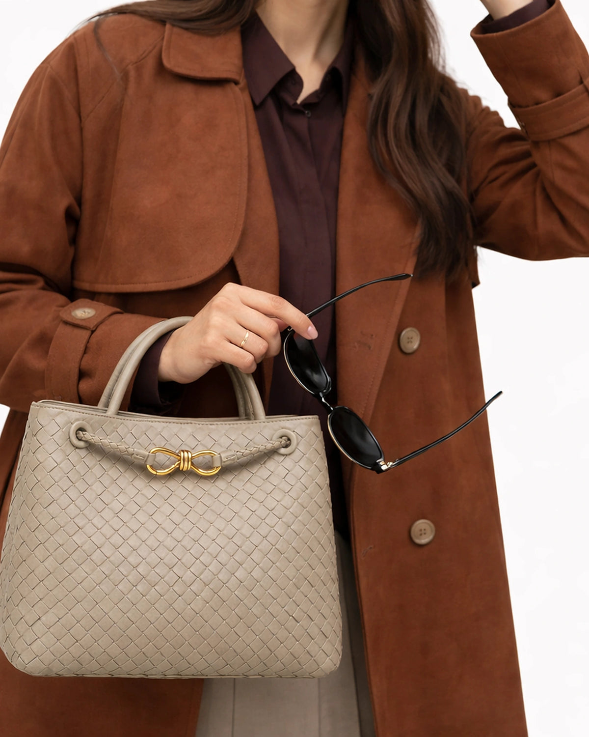 Women's Tote Bag Handbag in Soft Woven Leather with Knot Clasp Fastening – Quinn Rose